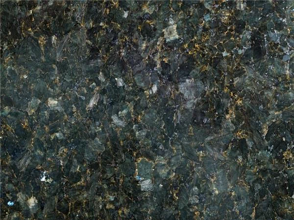 Emerald Pearl Granit Tile