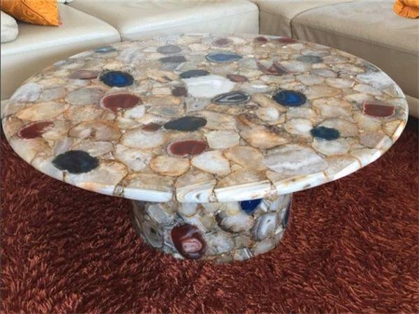 Tabella tal-Kafè Round Stone