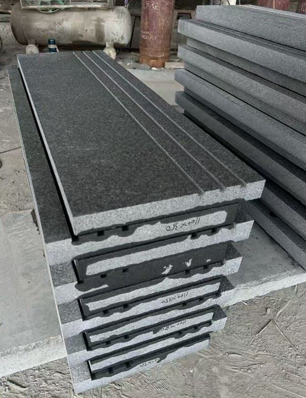 Black Granite Flamed Steps