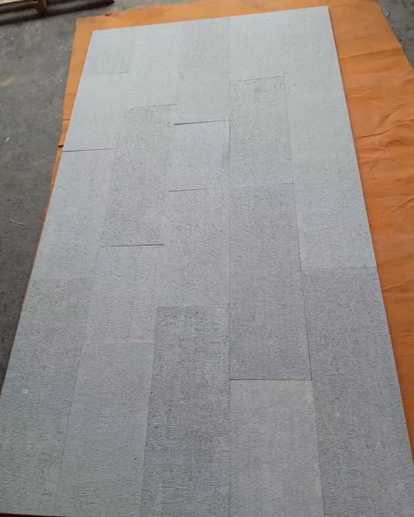 Madum Irħam Griż Cinderella