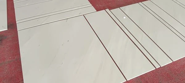 Polaris White Marble wall
