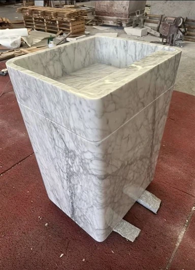 Sink tal-pedestall tal-irħam abjad